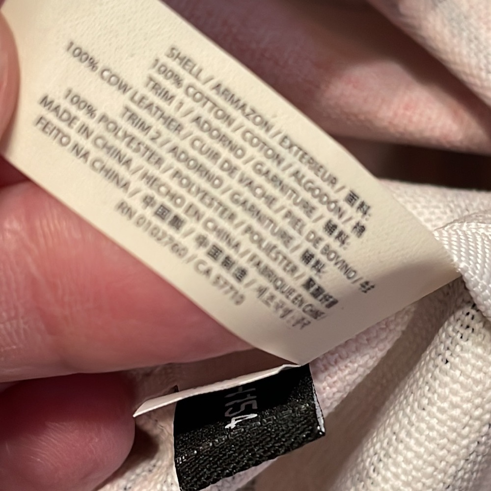 Kate Spade tote. Never used! - Picture 10 of 11